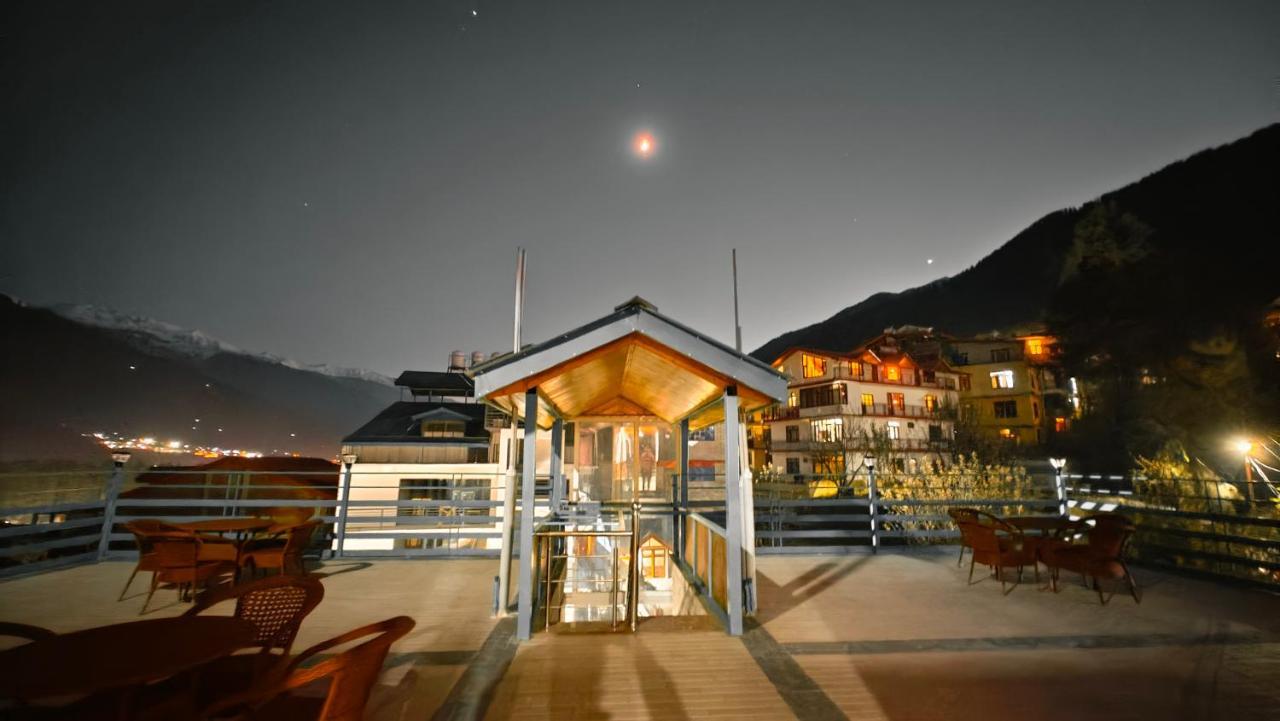 Hotel New Vistas Manāli Exterior foto